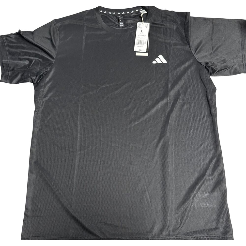 Adidas, Workout, Train Essentials Base Tee Black. Size: Large